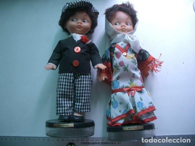 Vintage: Dos mu&ntilde;ecos souvenir de Madrid. Muy kitsch