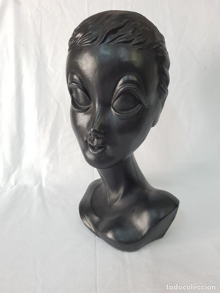Vintage: Busto de Twiggy. A&ntilde;os 70. - Foto 1