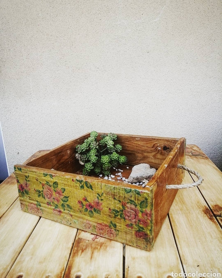 Vintage: Caja de madera floral - Foto 1