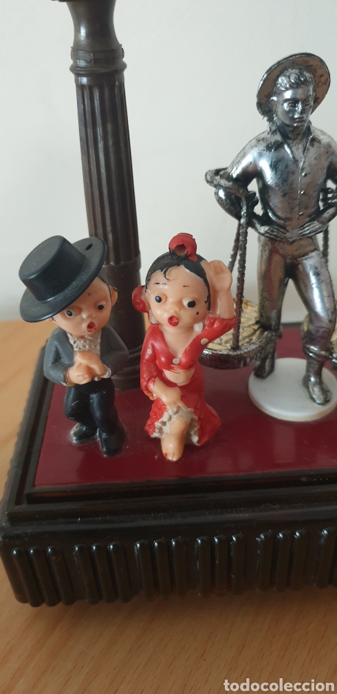 Vintage: Figura flamencos vintage con bombilla