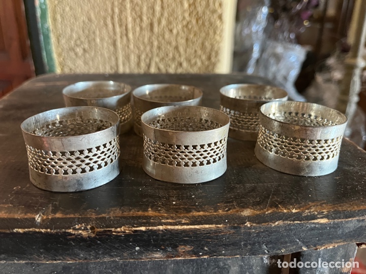 Vintage: Juego de seis servilleteros de metal con greca, vintage
