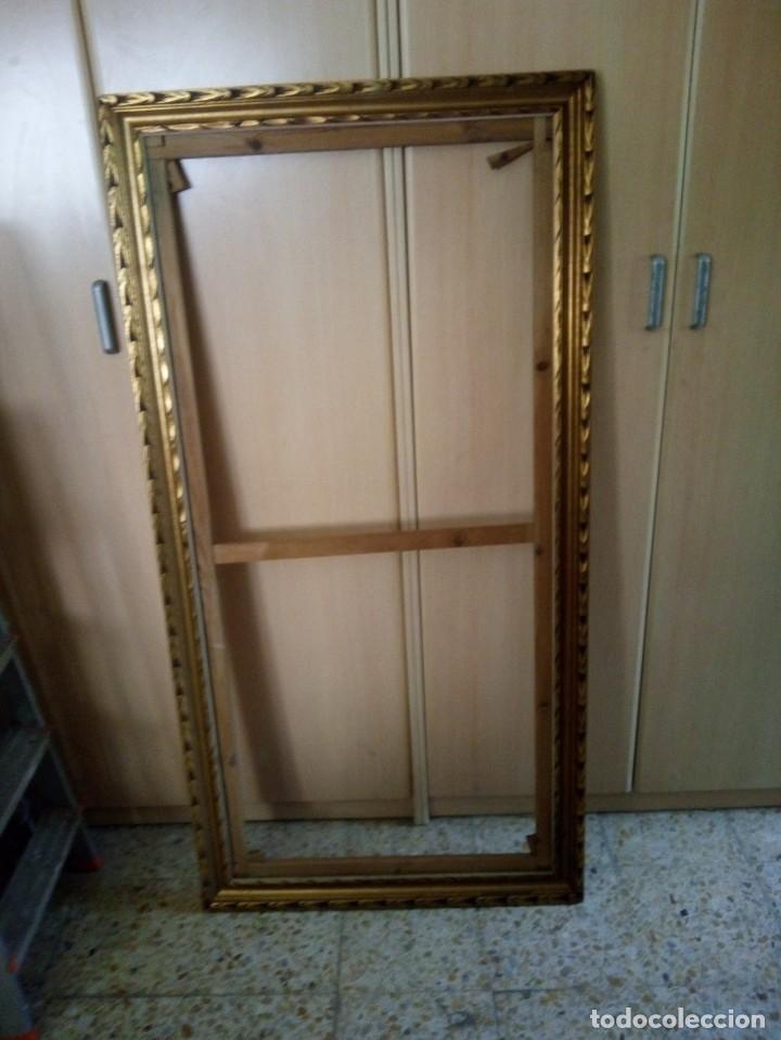 gran espejo con marco de madera dorado vintage - Acheter Autres objets  vintage sur todocoleccion