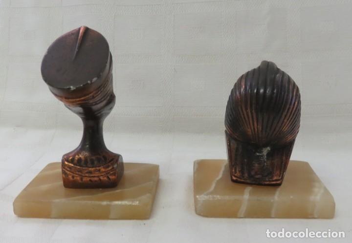 Vintage: 2 BUSTOS EGIPCIOS DE COLOR BRONCE Y BASE DE MARMOL. - Foto 3