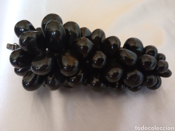 Vintage: Racimo de uvas en piedra onix negro. - Foto 2