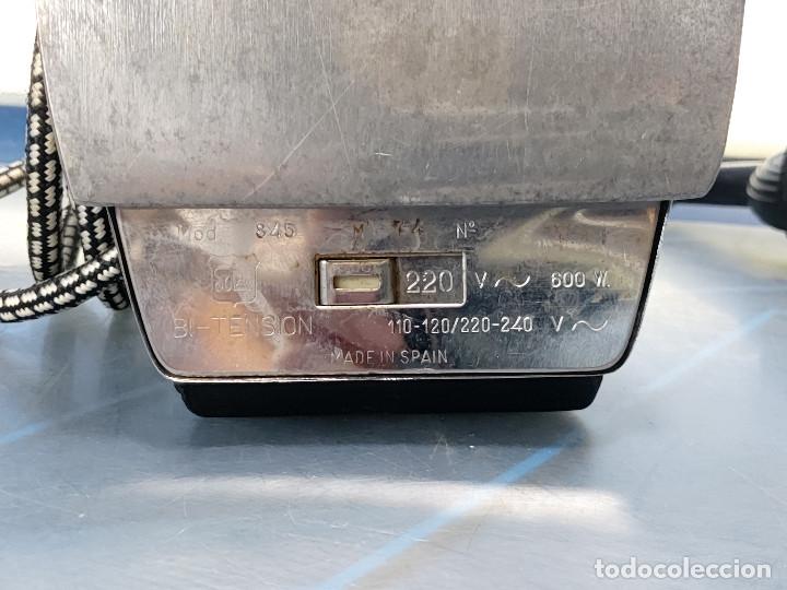Vintage: Solac Plancha autom&aacute;tica Modelo A845. A&ntilde;os 70. - Foto 5