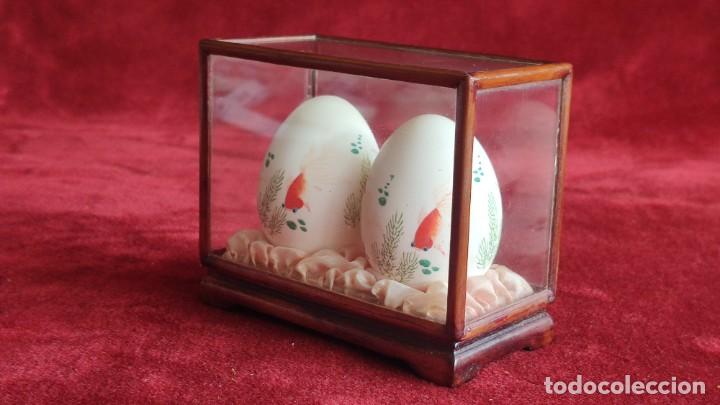 Vintage: Huevos pintados a mano - Foto 2