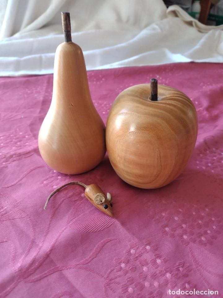 Vintage: Lote de 2 frutas y un rat&oacute;n de madera. - Foto 2