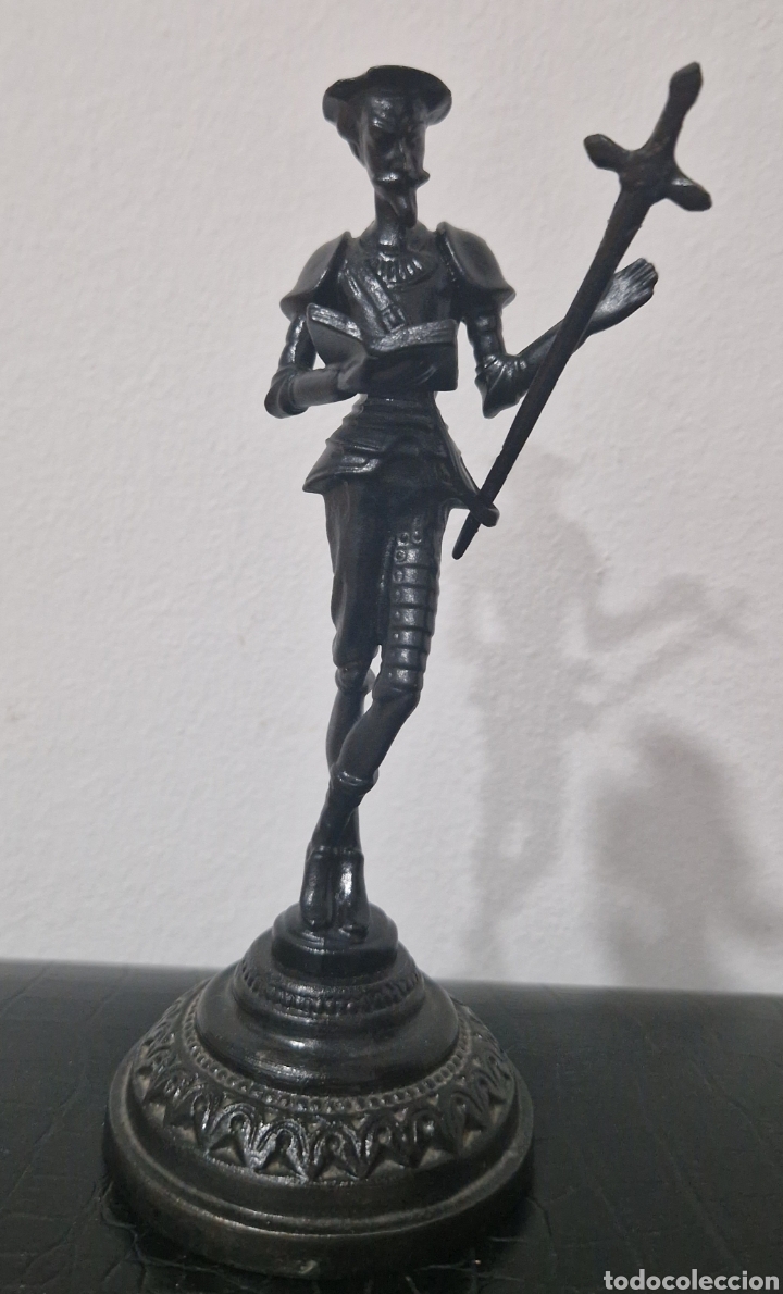 Vintage: Estatuilla de hierro fundido de &eacute;poca Don Quijote de la Mancha.Estatuilla de hierro fundido.Kasli