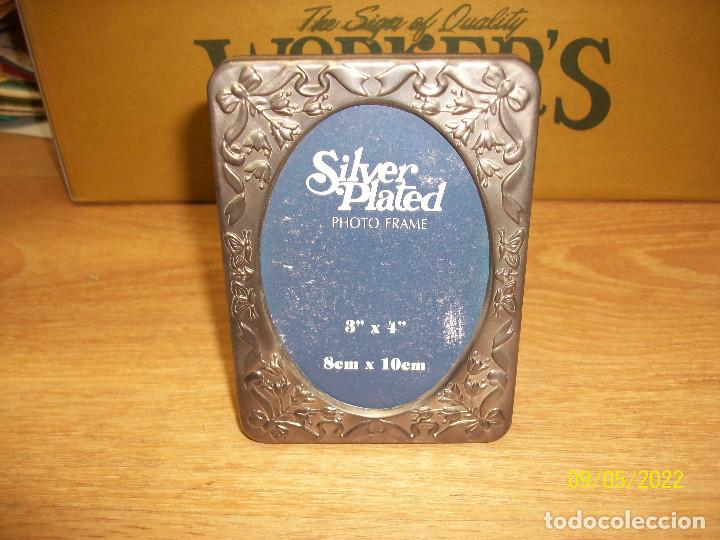 Vintage: PORTARETRANO PLATEADO - Foto 1