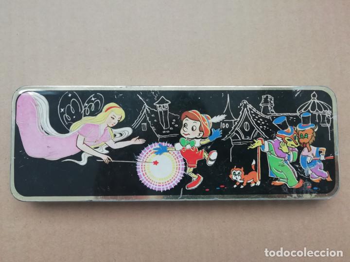 Vintage: ANTIGUO ESTUCHE O PLUMIER DE CHAPA LITOGRAFIADA DE DISNEY A&Ntilde;OS 60 O 70