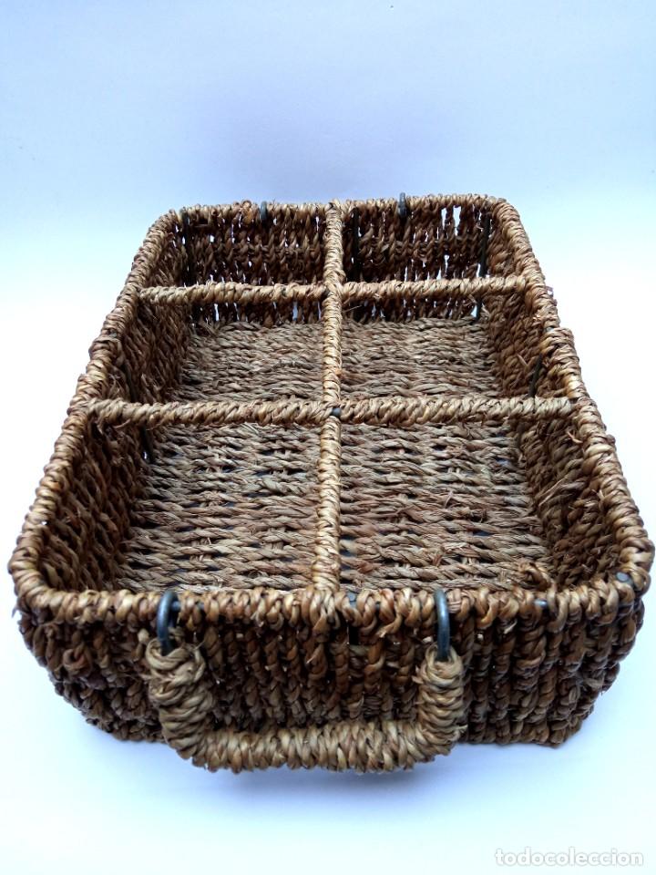 Vintage: Peque&ntilde;a cesta rectangular en rat&aacute;n - Foto 2