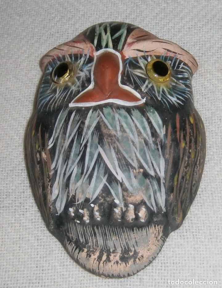 Vintage: Buho de terracota se puede colgar 10 cms de alta x 7 cms y medio de ancho