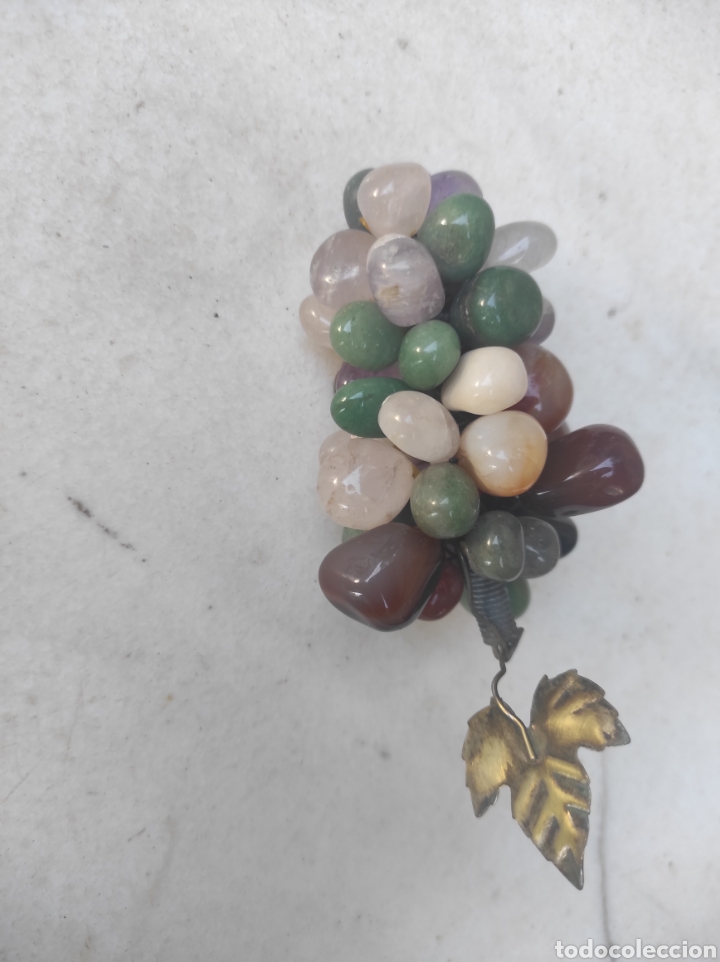 Vintage: Racimo de uvas de piedras - Foto 2