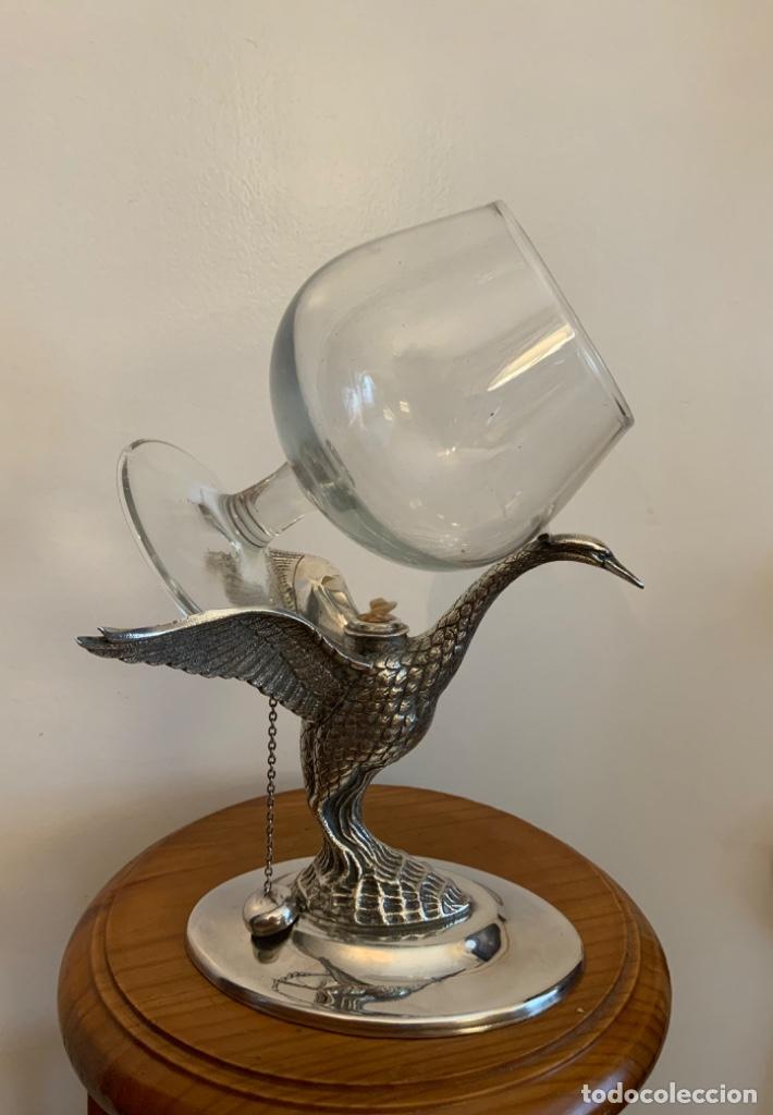 Vintage: ANTIGUO CALIENTA COPAS CISNE, ALPACA, IMPECABLE - Foto 1