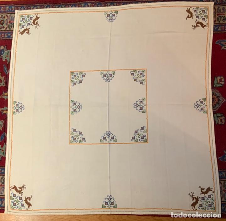 Vintage: ANTIGUO MANTEL BORDADO A MANO - Foto 9