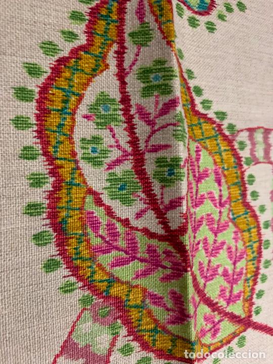 Vintage: Peque&ntilde;o retal de tela, ideal patchwork, neceser, eopa mu&ntilde;ecas&hellip;&hellip;.60x54cms - Foto 3