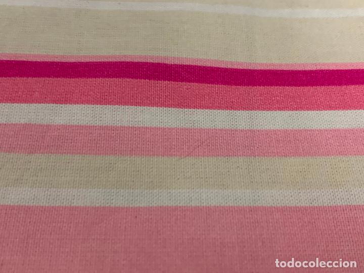 Vintage: Preciosa pieza de tela, ideal patchwork, neceser, eopa mu&ntilde;ecas&hellip;&hellip;.110x85cms - Foto 3