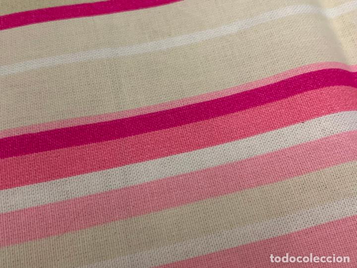 Vintage: Preciosa pieza de tela, ideal patchwork, neceser, eopa mu&ntilde;ecas&hellip;&hellip;.110x85cms - Foto 4