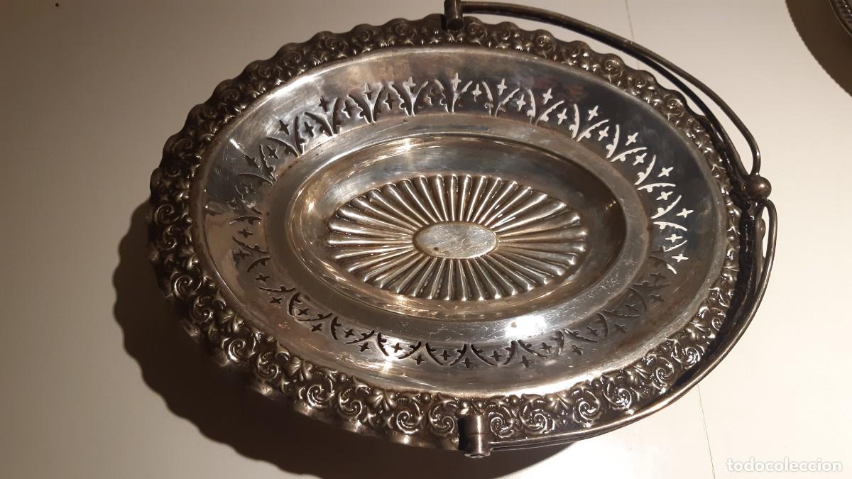 Vintage: panera ba&ntilde;ado en plata, ideal para darle un toque a tu cocina