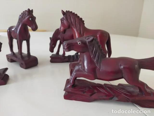 Vintage: Cinco caballos madera Hong Kong - Foto 2
