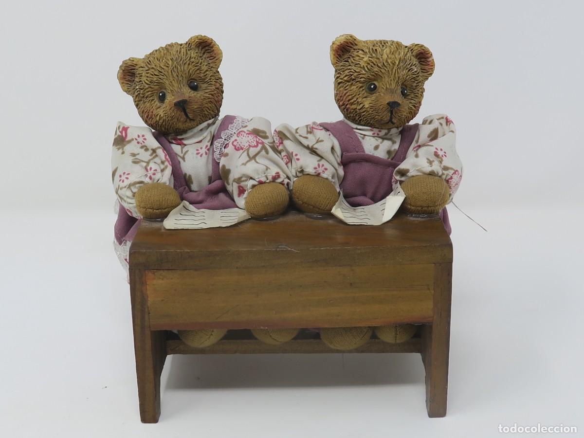 Vintage: PAREJA OSITO EN PUPITRE DE MADERA - Foto 1