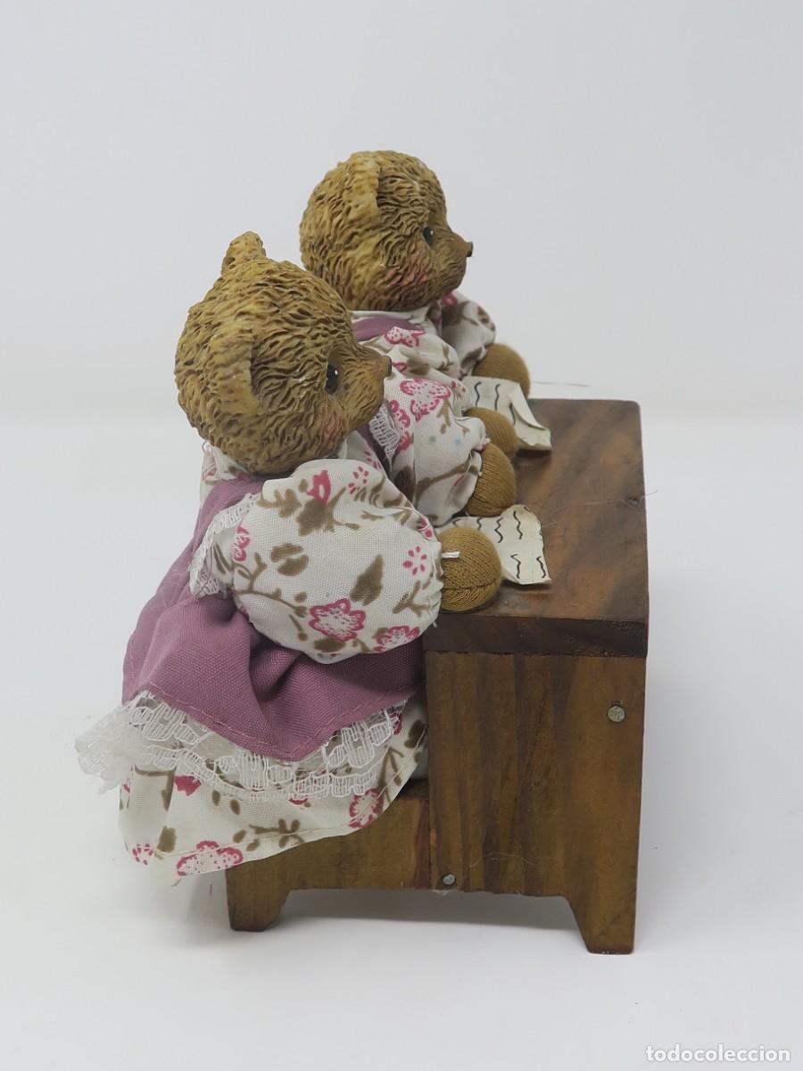 Vintage: PAREJA OSITO EN PUPITRE DE MADERA - Foto 2