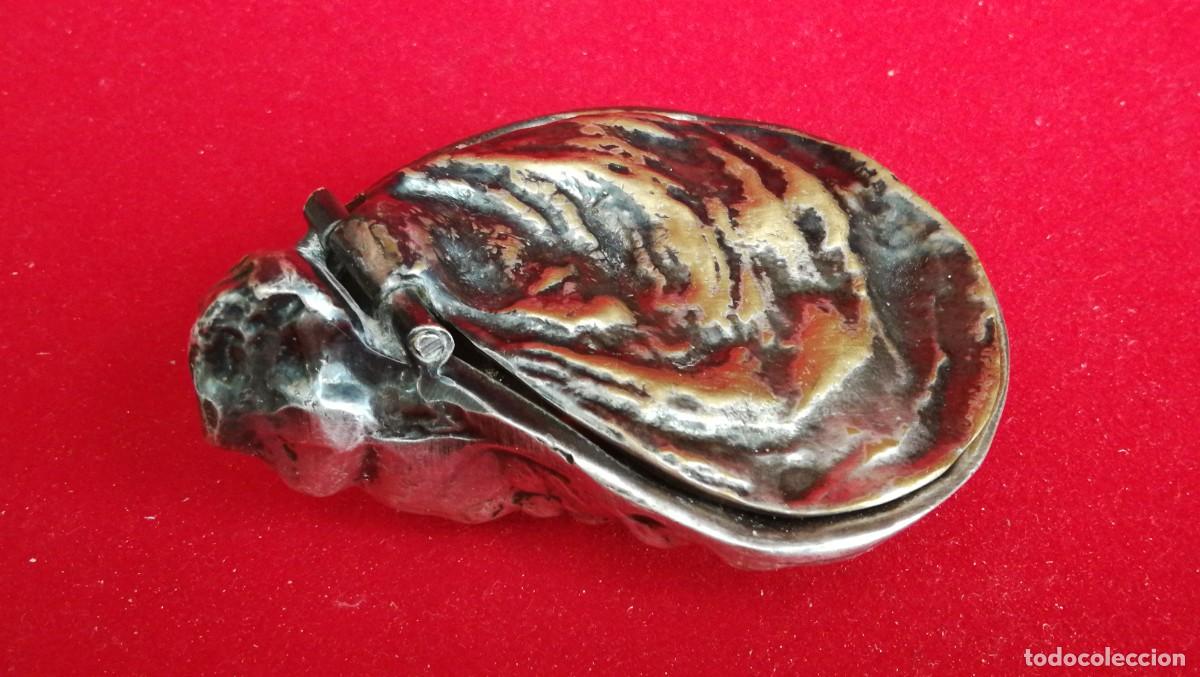 Vintage: Bonito peque&ntilde;o bronce con grandes detalles y peso. Ver fotograf&iacute;as