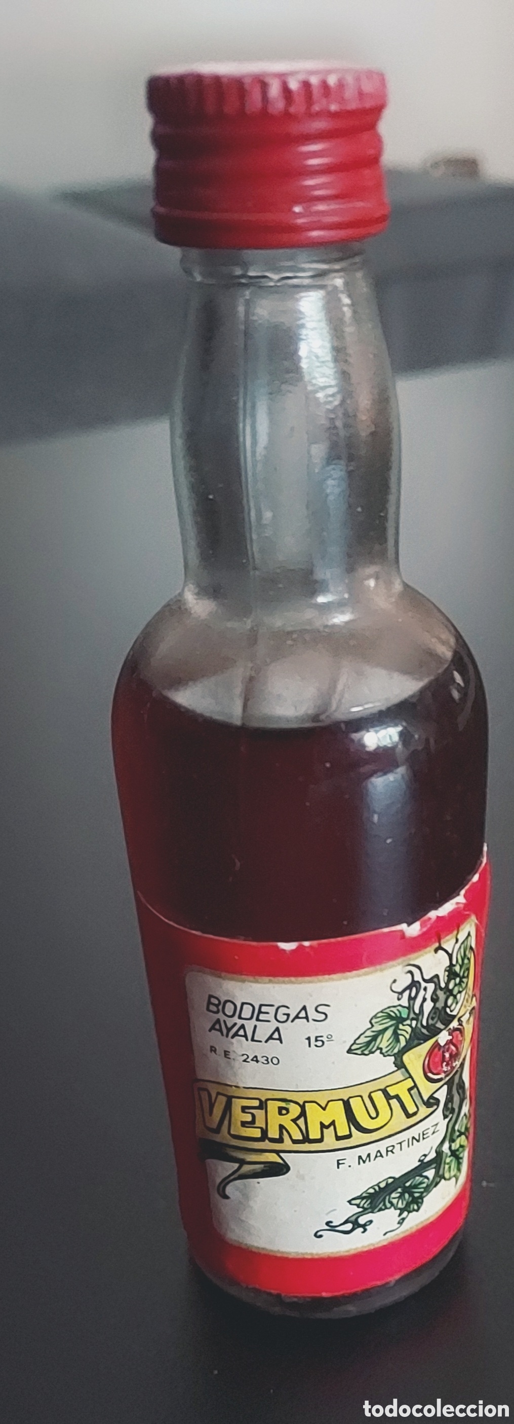 Vintage: Lote de botellas peque&ntilde;as - Foto 3
