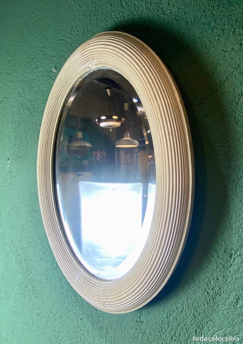 Vintage: Espejo biselado marco madera pintado de blanco - Foto 8