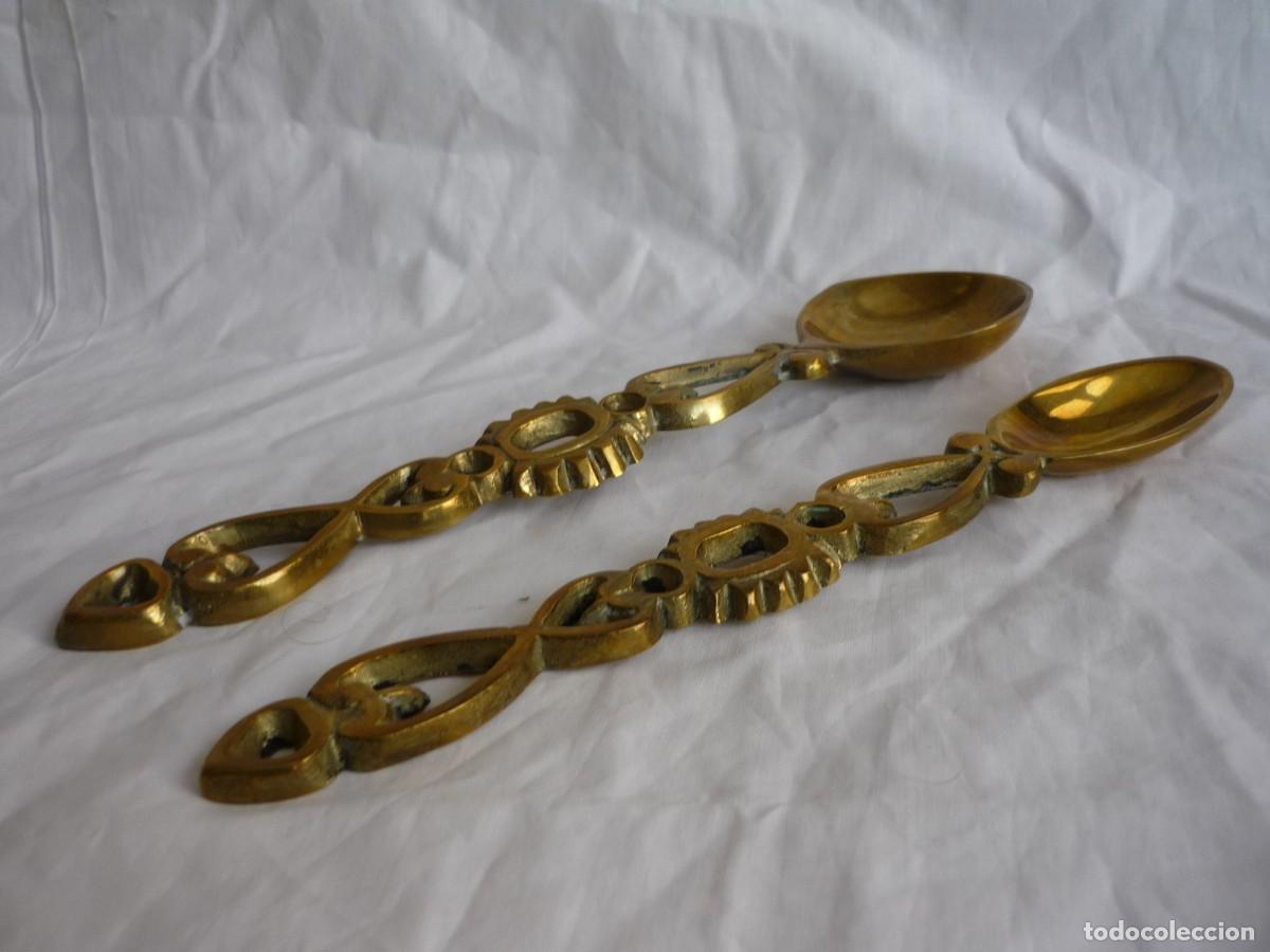 Vintage: Pareja de cucharas cucharones de bronce - Foto 7