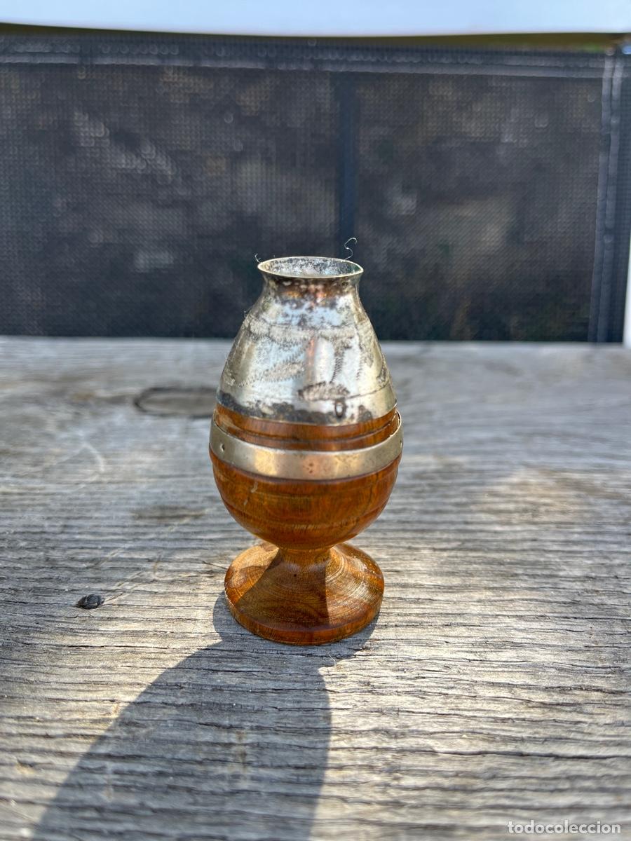 Vintage: Palillero vintage de metal y madera