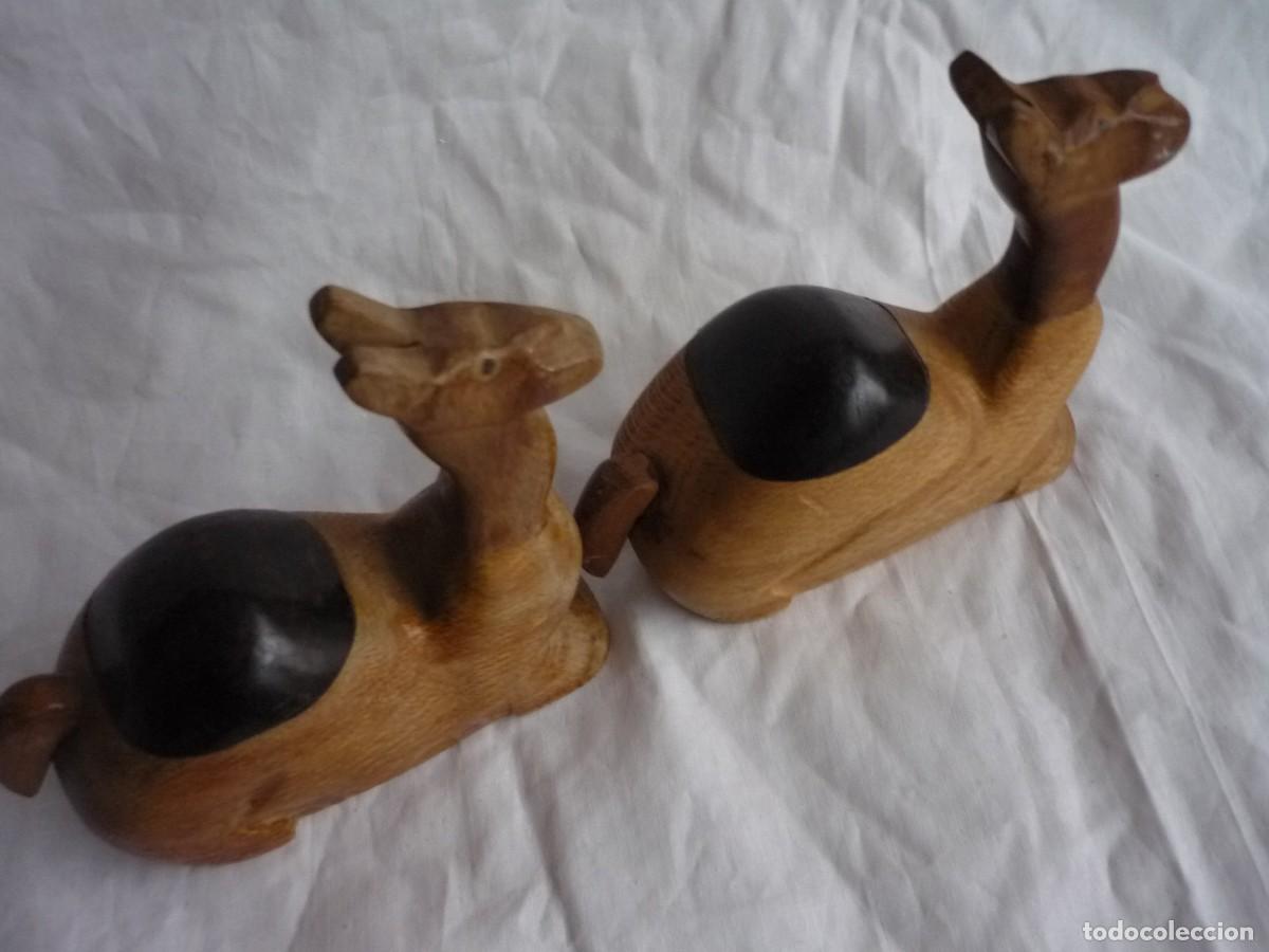 Vintage: Pareja de dromedarios tallados en madera - Foto 5