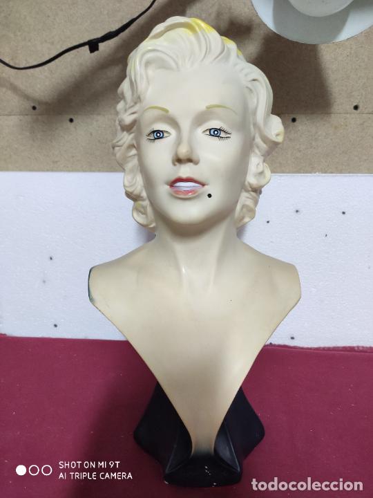 Vintage: BUSTO FIGURA MARILYN MONROE RESINA 49 CM