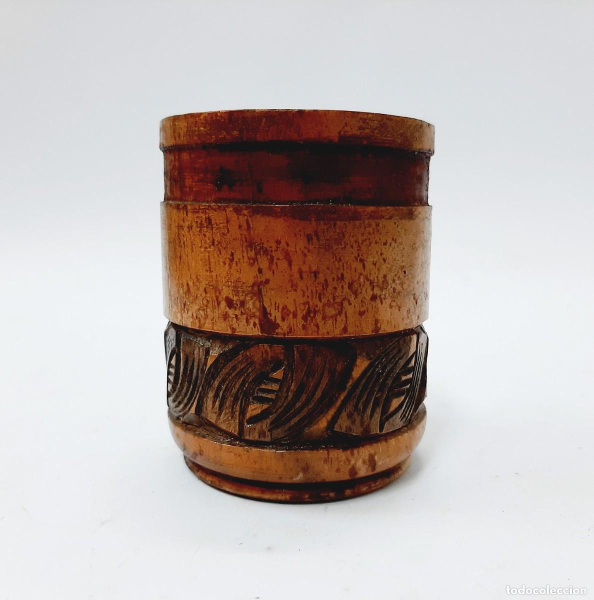 Vintage: Copa vintage de madera tallada a mano (15.5)