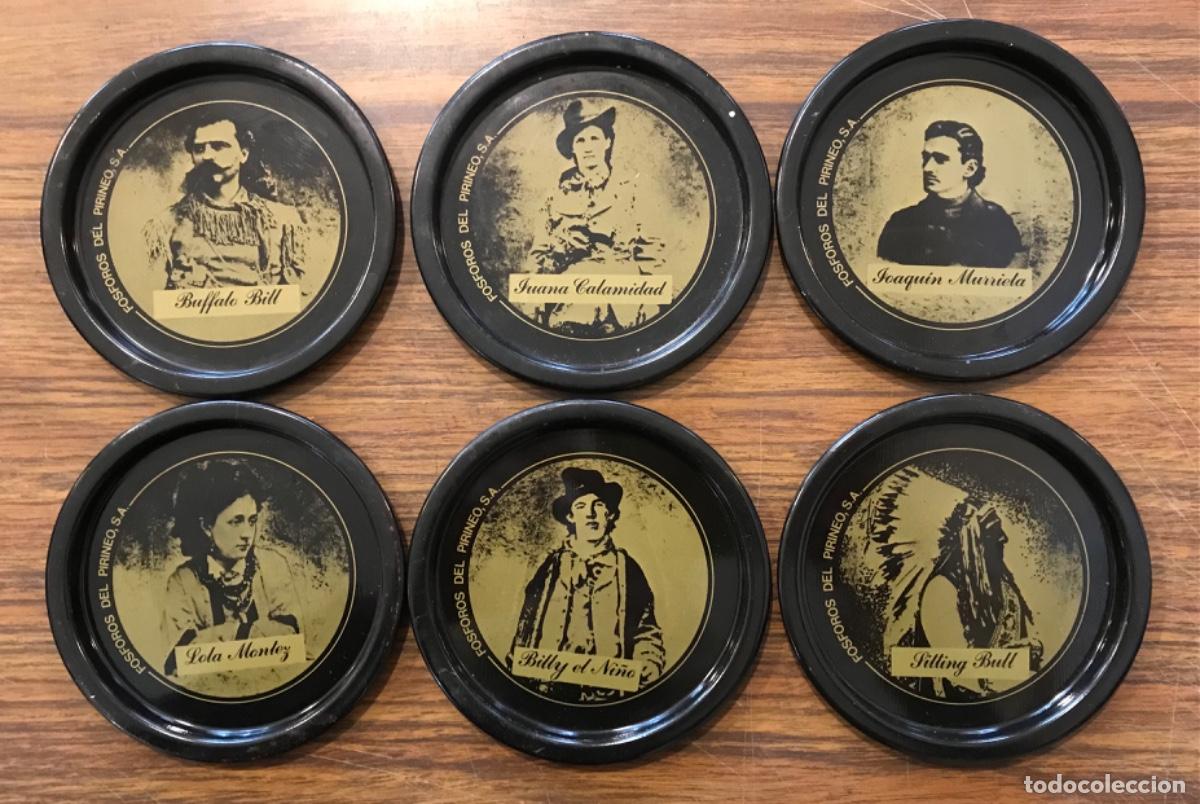Vintage: Posavasos met&aacute;licos