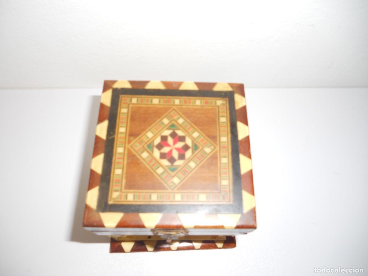 Vintage: ANTIGUO JOYERO DE TARACEA GRANADINA - Foto 3