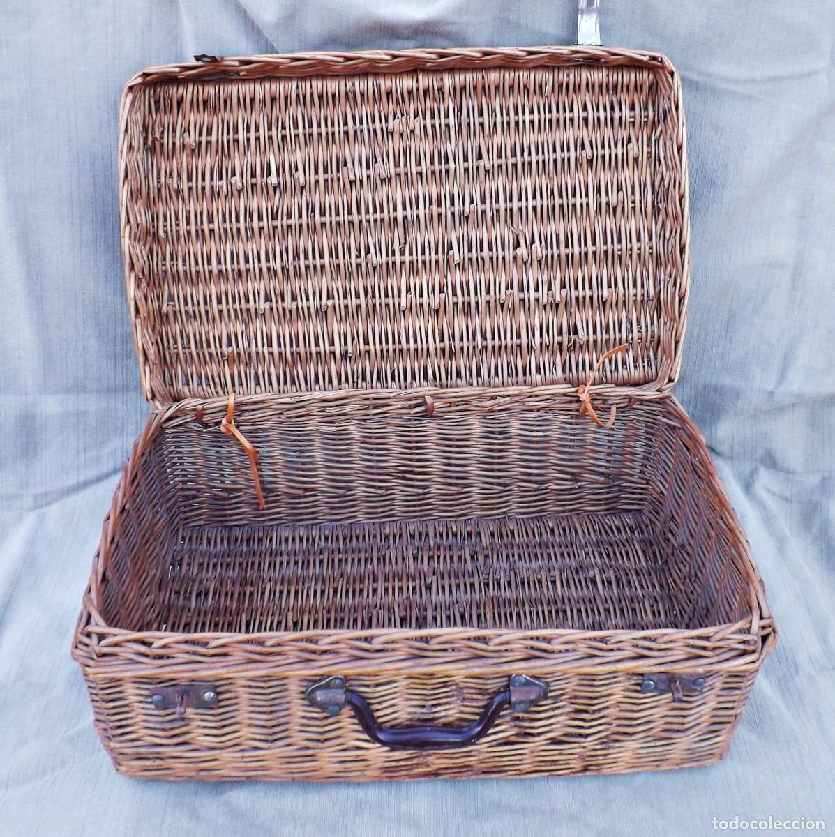 Vintage: ANTIGUA MALETA, CESTA DE MIMBRE - Foto 4