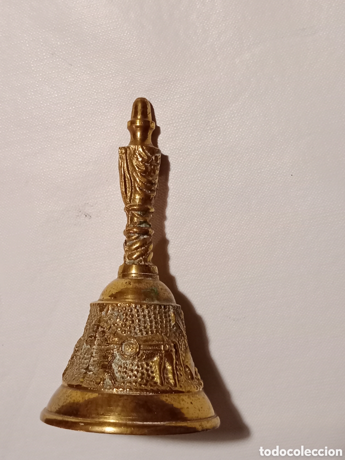 Vintage: Campanilla de mesa de bronce