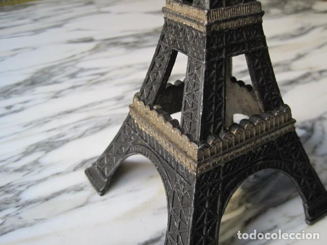Vintage: TORRE EIFFEL - FIGURA DE METAL - 24 CM - Foto 3