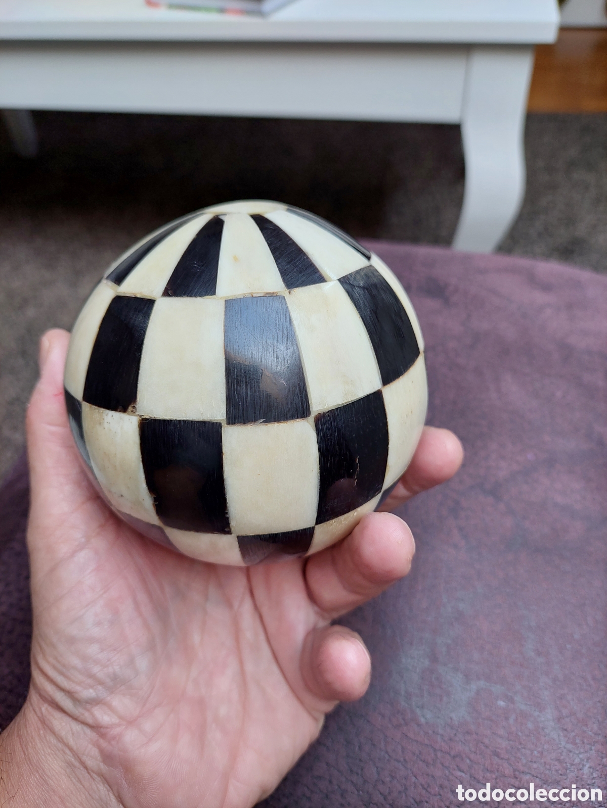 Vintage: Bola hecha a piezas .