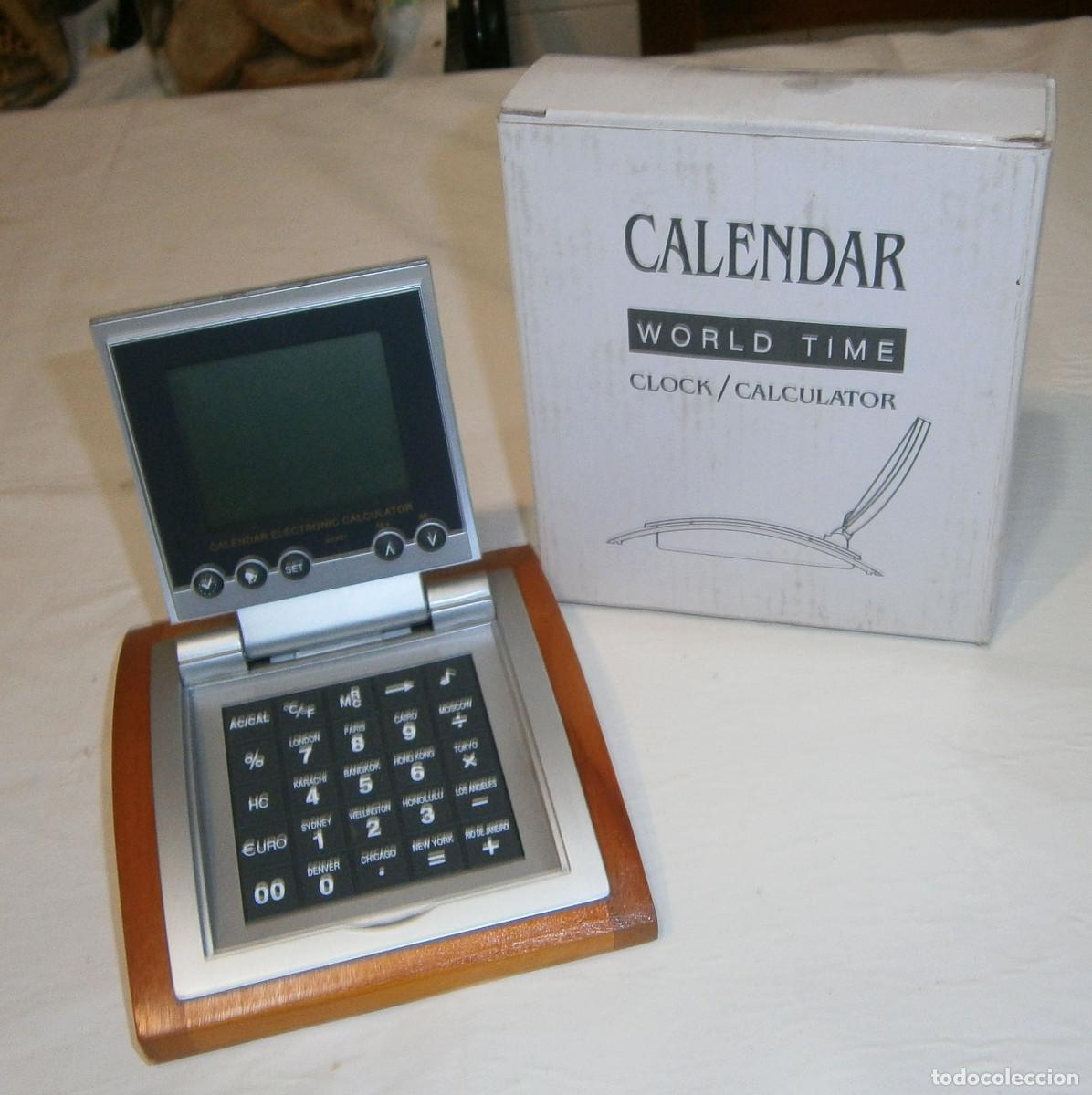 Vintage: calendario efectronico calculadora y reloj con base de madera - Foto 1