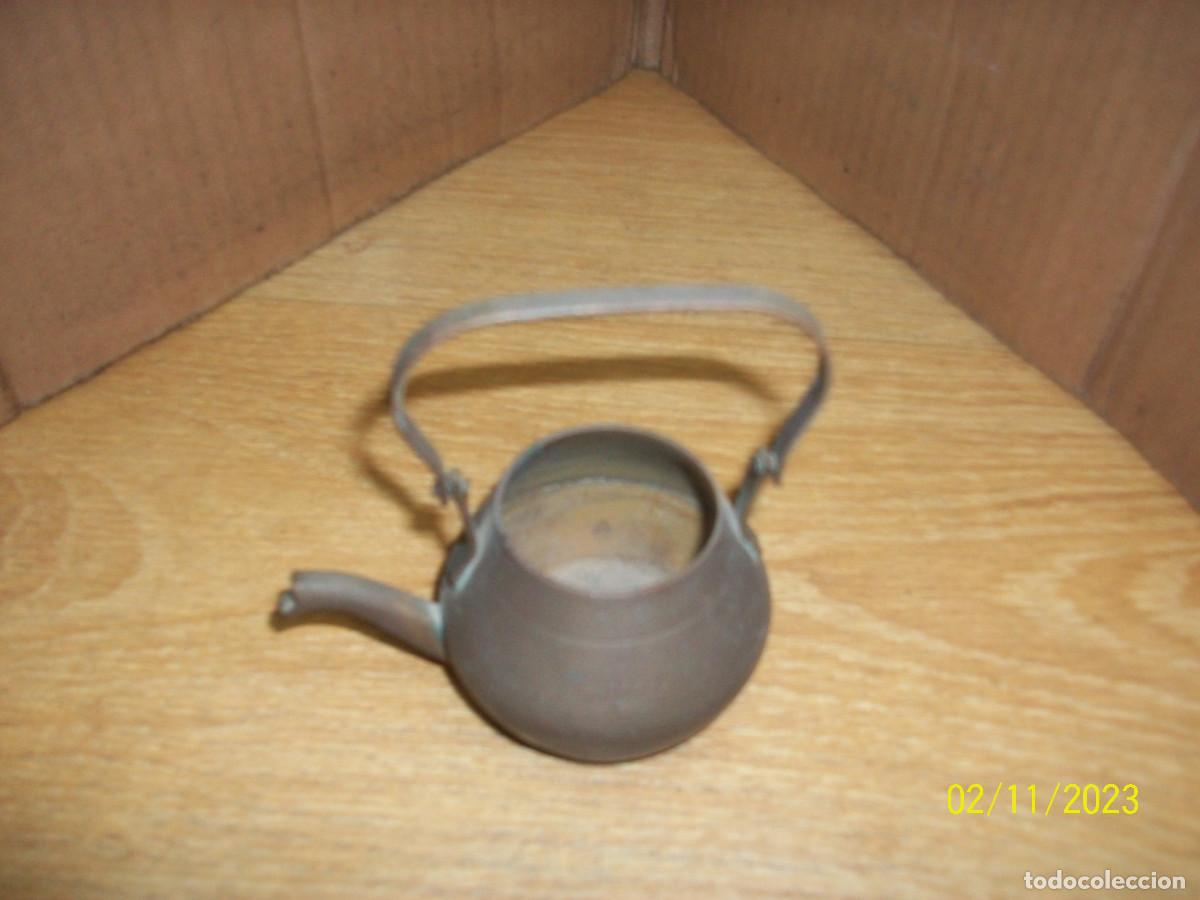 Vintage: ANTIGUA TETERA O PAVA DE BRONCE - Foto 2