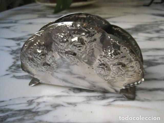 Vintage: SERVILLETERO DE METAL DECORADO - Foto 3