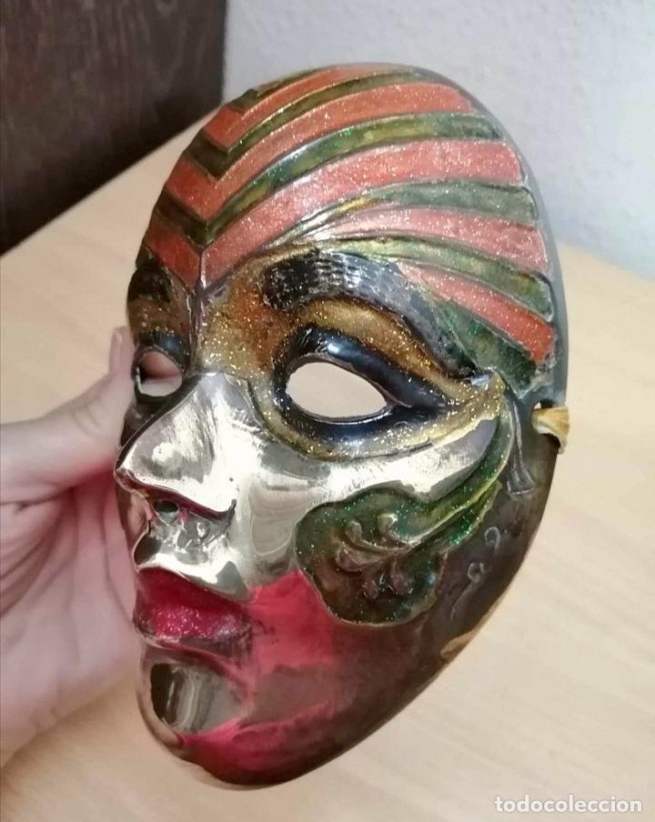 Vintage: ANTIGUA M&Aacute;SCARA BRONCE, VINTAGE. - Foto 2