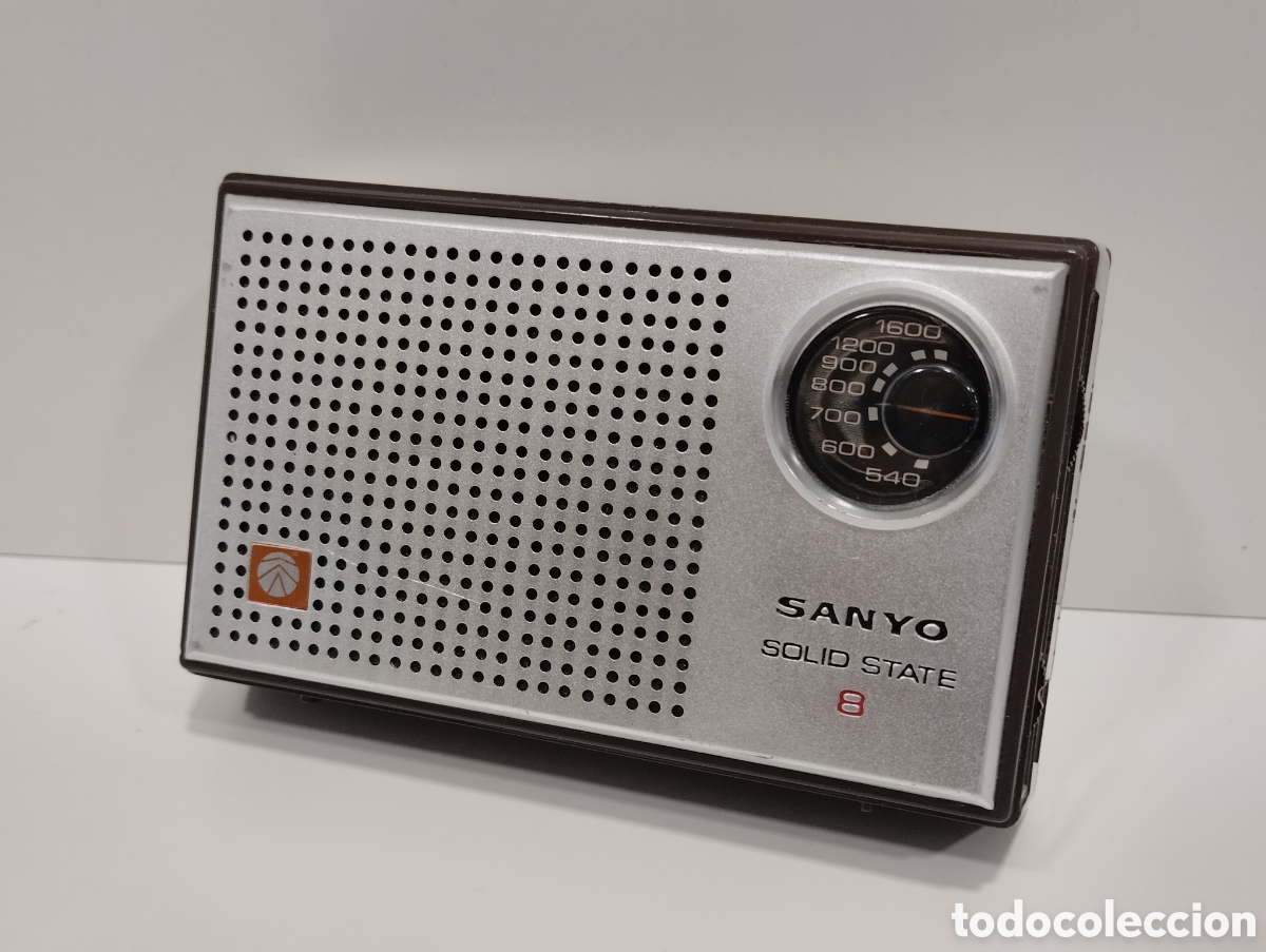 Vintage: RADIO COLECCI&Oacute;N TRANSISTOR VITANGE SANYO SOLID STATE 8 AM FUNCIONANDO - Foto 2