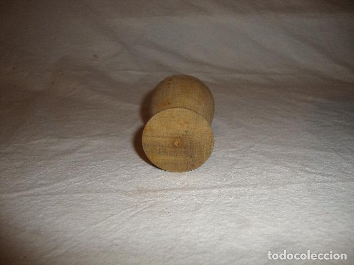 Vintage: ANTIGUA HUEVERA DE MADERA - Foto 2