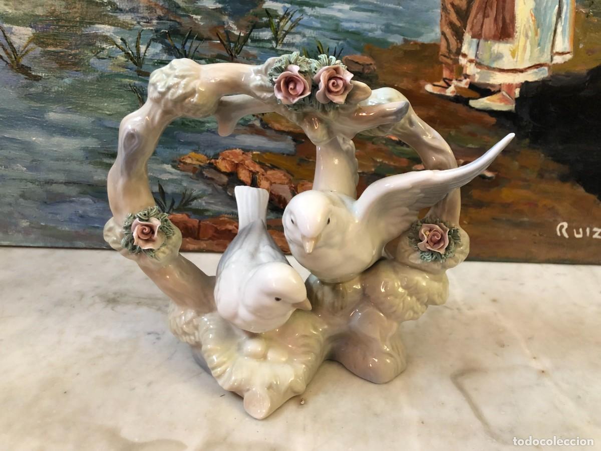 Vintage: Peque&ntilde;a figura en porcelana