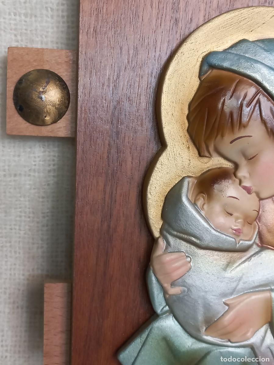Vintage: CUADRO-RELIEVE (VIRGEN CON NI&Ntilde;O) madera - Foto 4