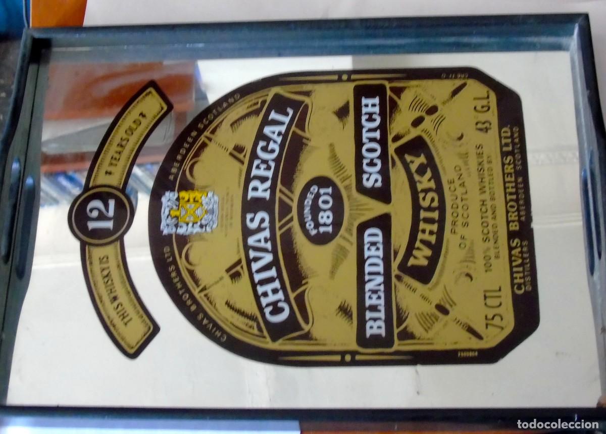 Vintage: BANDEJA CHIVAS REGAL 42 X 29 CM A&Ntilde;OS 80