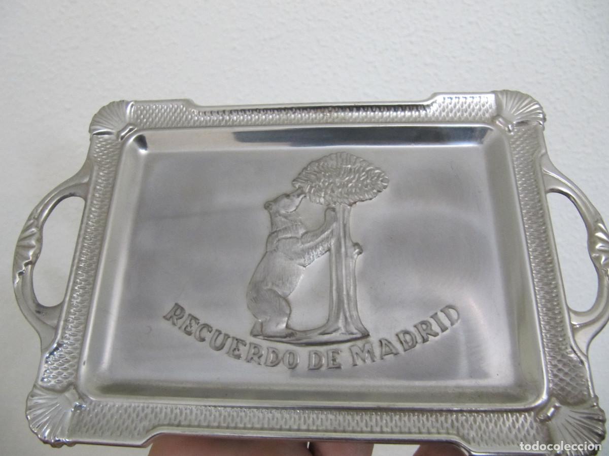 Vintage: BANDEJA PLATEADA RECUERDO DE MADRID EL OSO Y EL MADRO&Ntilde;O